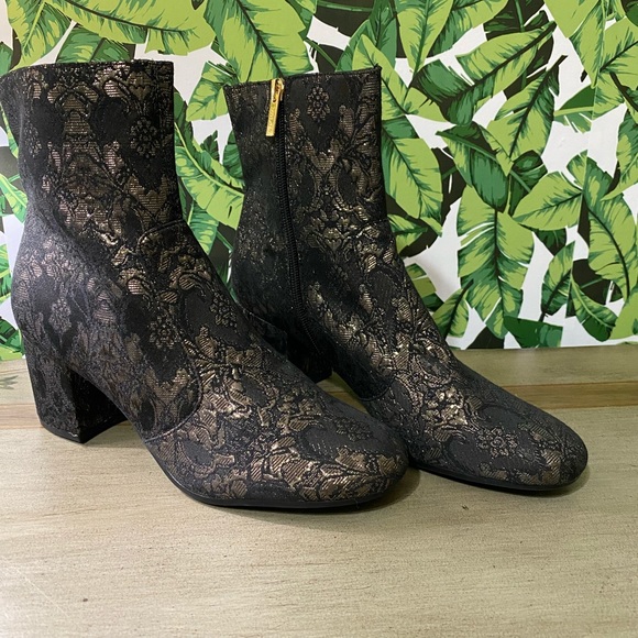 NWT Unisa  Unkiannaa Brocade   Ankle Boot Sz 10 - Picture 10 of 11
